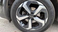 Nissan Qashqai 1.3 DiG-T MH 158 N-Connecta 5dr Xtronic Petrol Hatchback